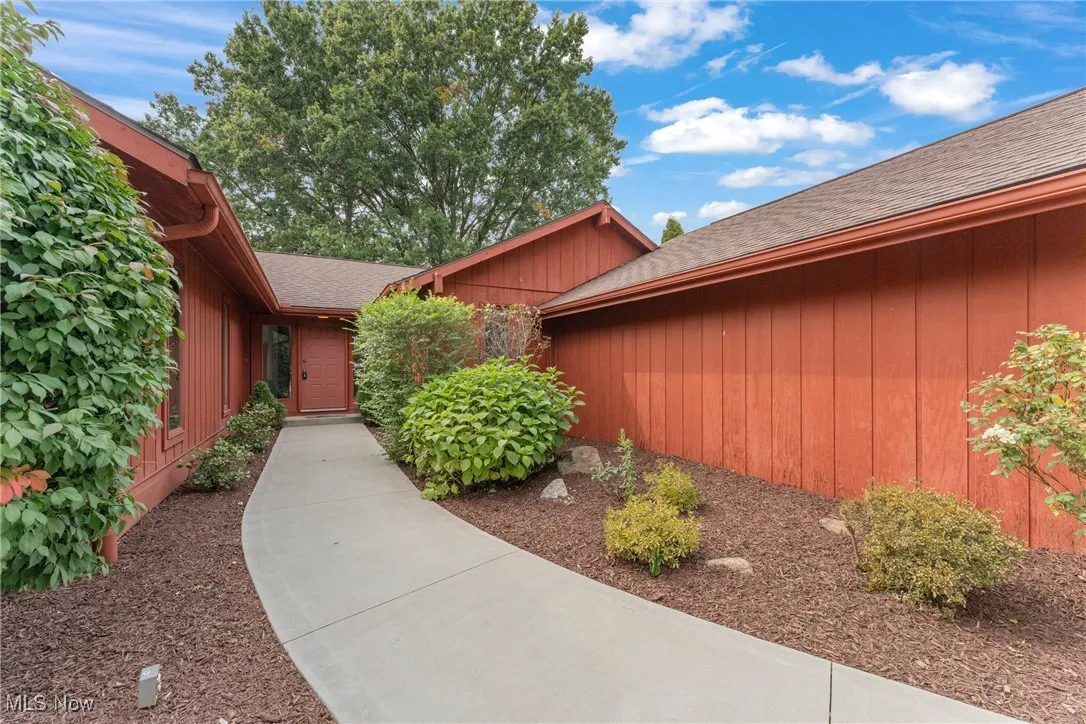 1717 Chittenden Circle, Massillon, Ohio 44646,MLS Now Listing ID