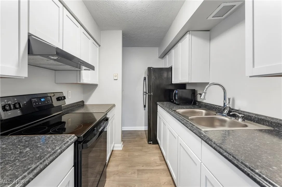 Right unit 4125