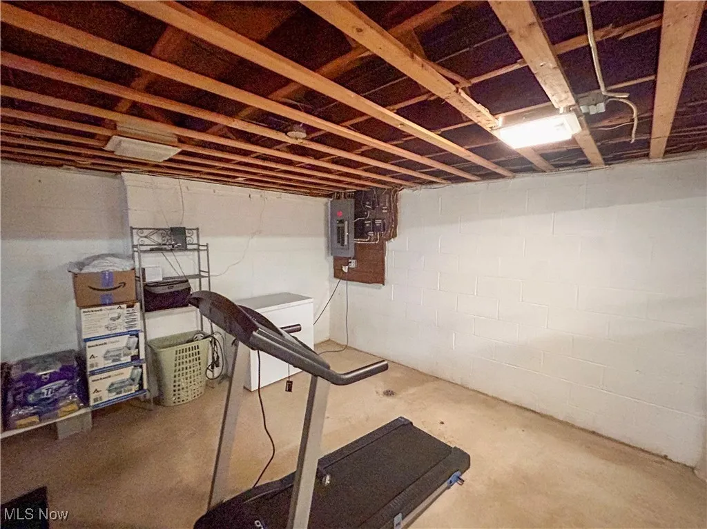 2495 Wilshire Drive, Cortland, Ohio 44410,MLS Now Listing ID