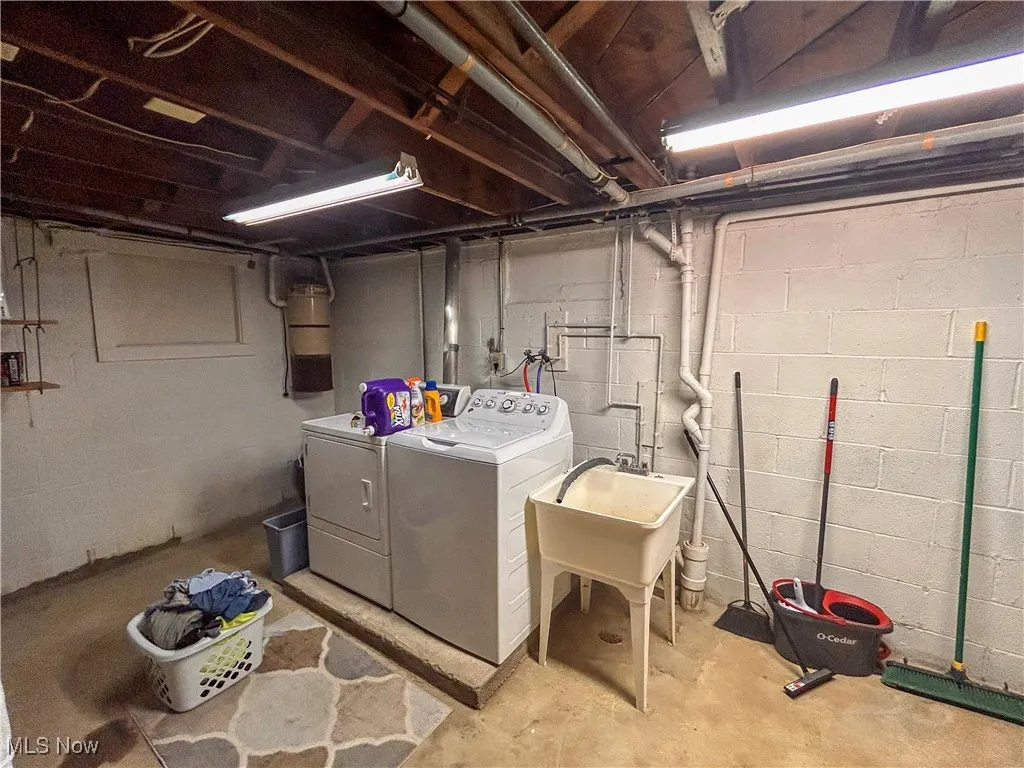 2495 Wilshire Drive, Cortland, Ohio 44410,MLS Now Listing ID