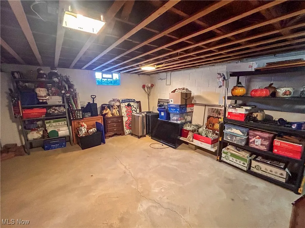 2495 Wilshire Drive, Cortland, Ohio 44410,MLS Now Listing ID