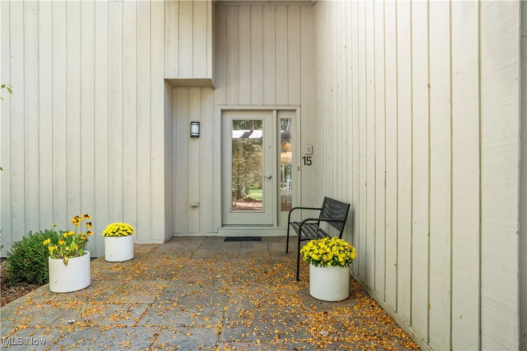15 Laurel Hill Lane, Pepper Pike, Ohio 44124,MLS Now Listing ID