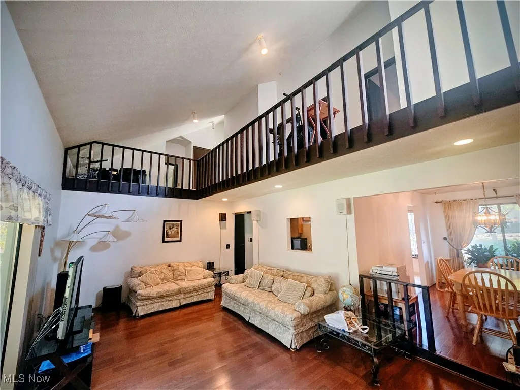7627 Newton Drive, Mentor, Ohio 44060,MLS Now Listing ID