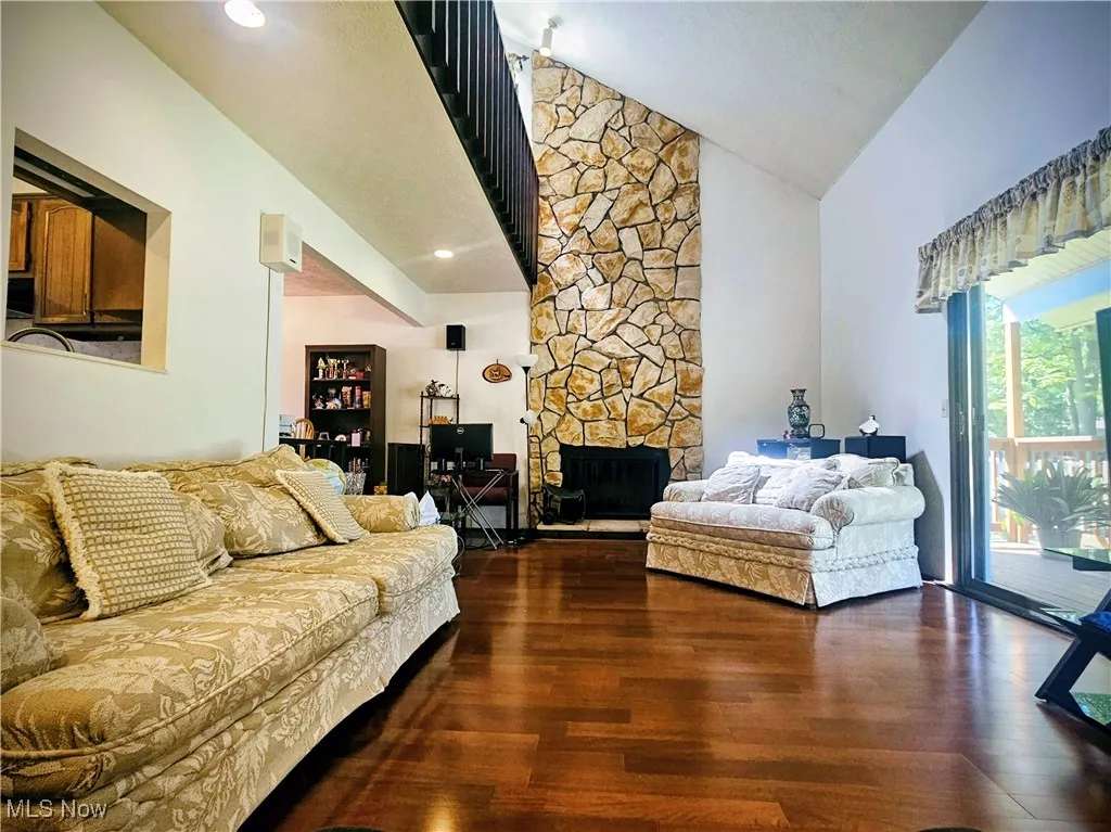 7627 Newton Drive, Mentor, Ohio 44060,MLS Now Listing ID