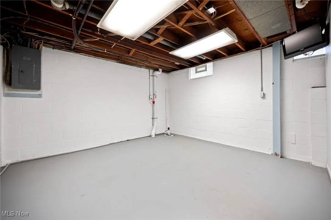2410 Liberty Road, Stow, Ohio 44224,MLS Now Listing ID