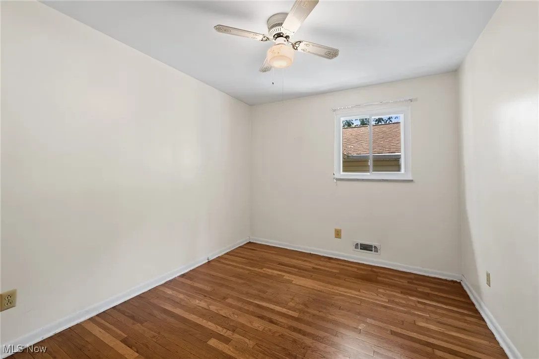 3160 Twin Circle Drive, North Olmsted, Ohio 44070,MLS Now Listing ID