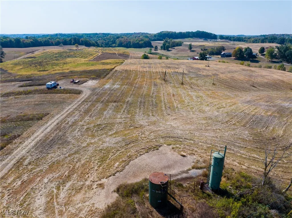 7070 Halo Road, Dellroy, Ohio 44620,MLS Now Listing ID