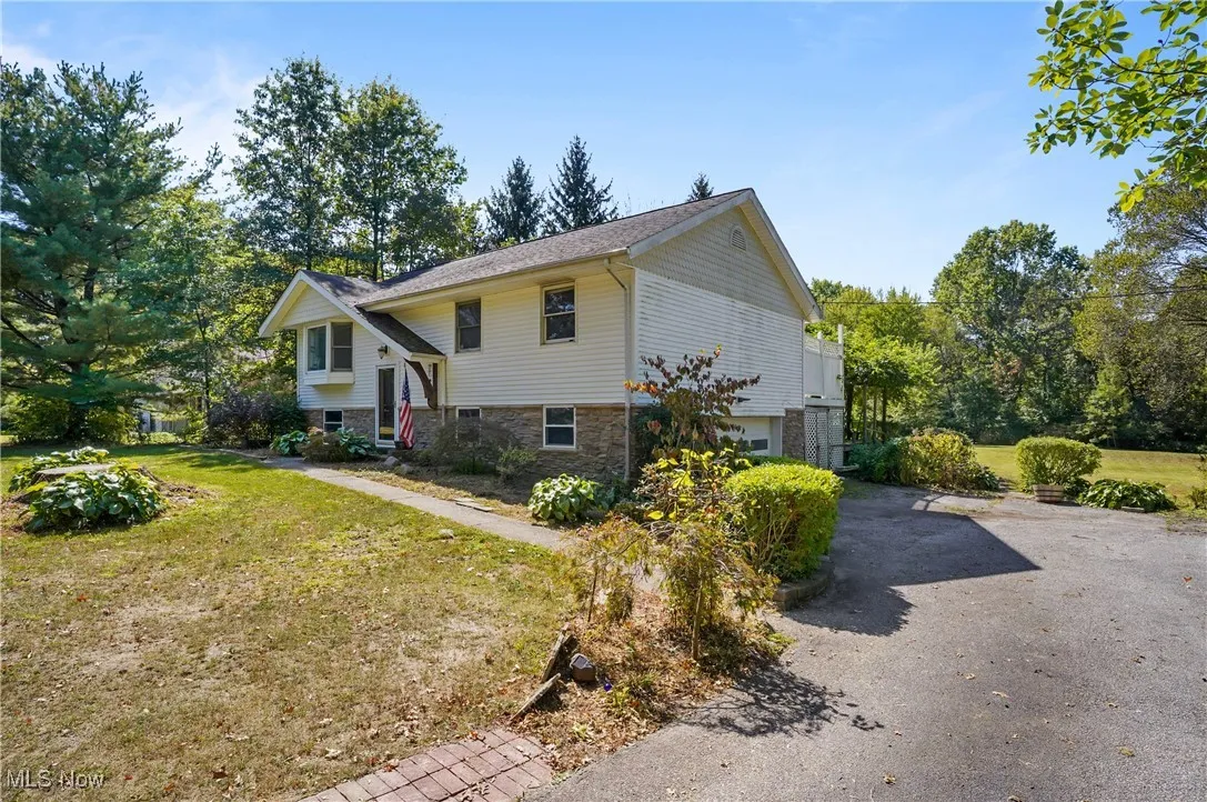 18400 Shaw Road, Chagrin Falls, Ohio 44023,MLS Now Listing ID