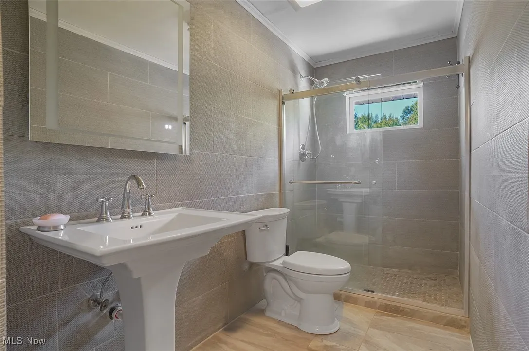 18400 Shaw Road, Chagrin Falls, Ohio 44023,MLS Now Listing ID