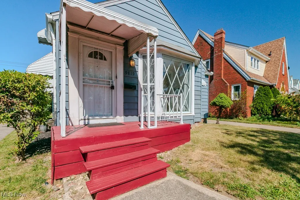 9819 S Highland Avenue, Garfield Heights, Ohio 44125,MLS Now Listing ID