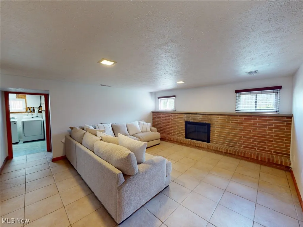 7651 Ohio Street, Mentor, Ohio 44060,MLS Now Listing ID
