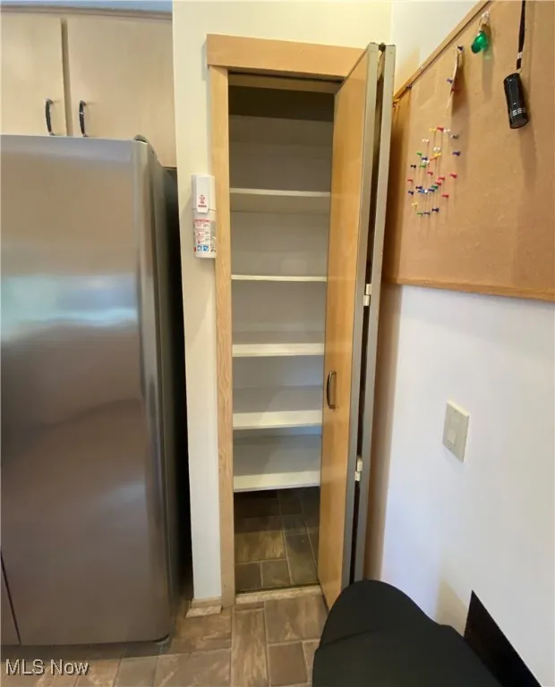 Kitchen pantry