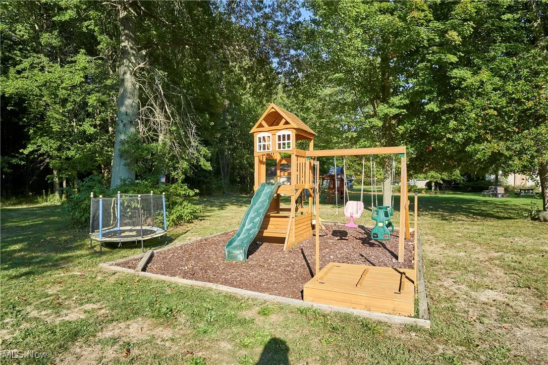 5735 W Maple Road, Geneva, Ohio 44041,MLS Now Listing ID