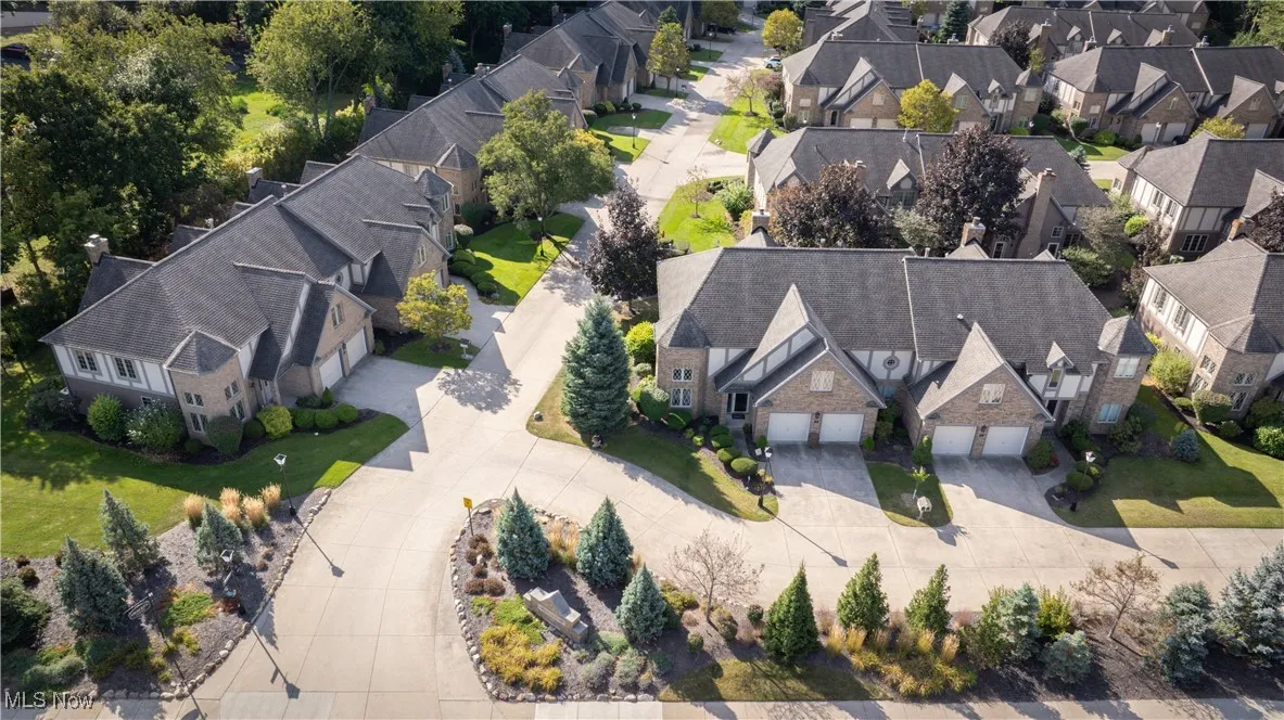 Aerial view of Aberdeen Court