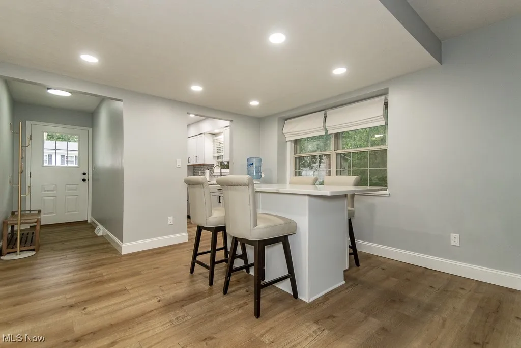 9 E Carriage Drive, Chagrin Falls, Ohio 44022,MLS Now Listing ID