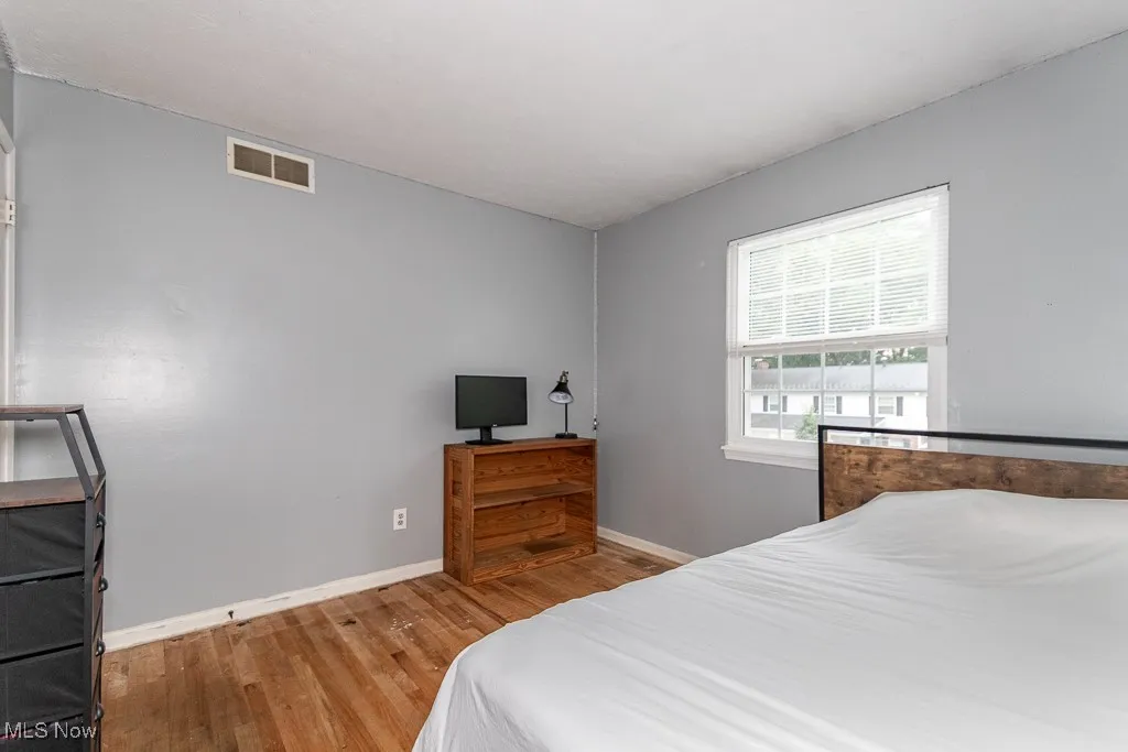 9 E Carriage Drive, Chagrin Falls, Ohio 44022,MLS Now Listing ID