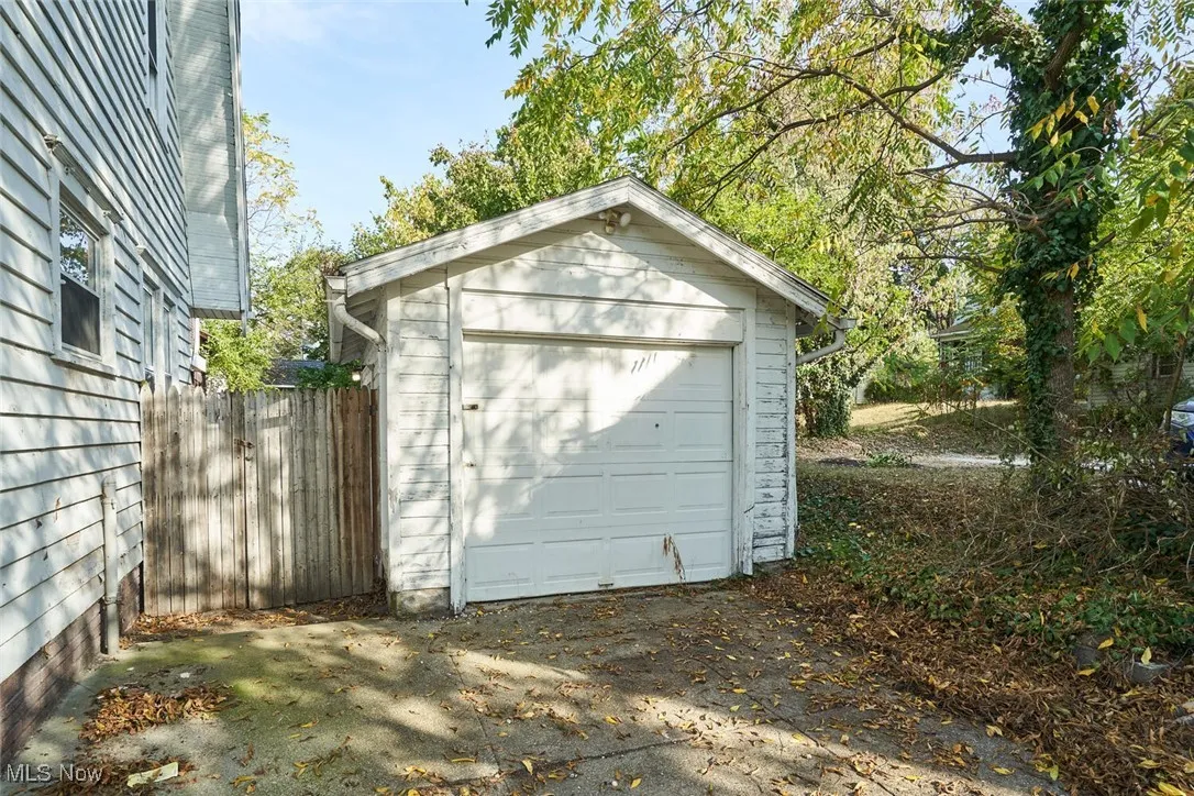 183 Colony Crescent, Akron, Ohio 44305,MLS Now Listing ID
