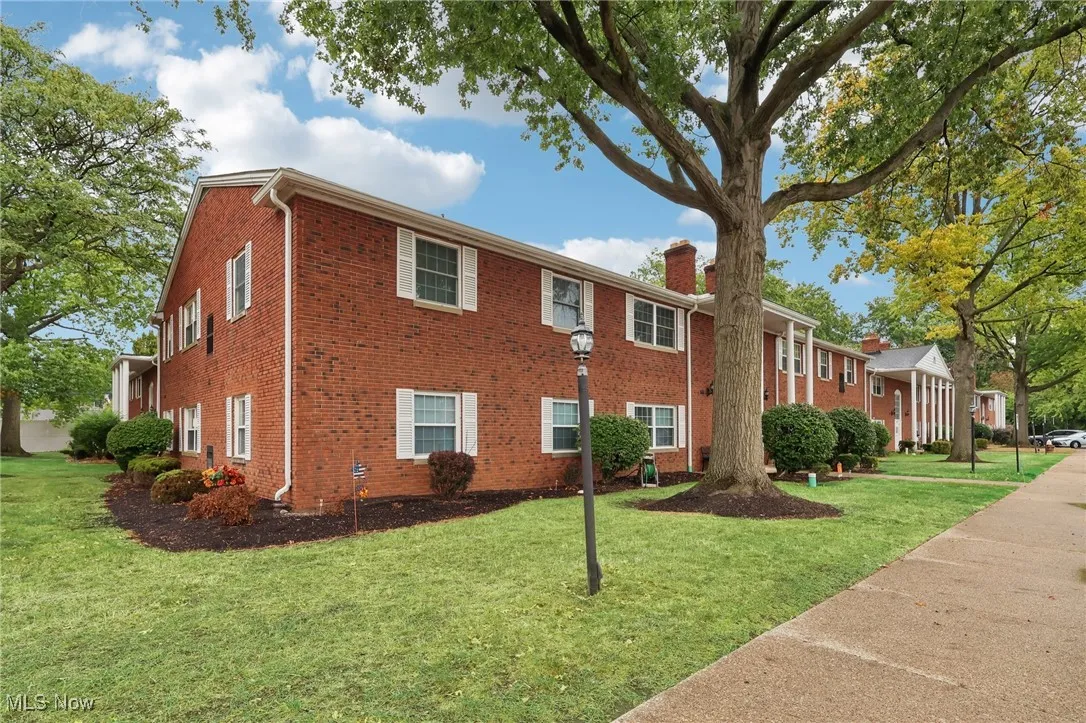 2768 Pease Drive # 208N, Rocky River, Ohio 44116,MLS Now Listing ID