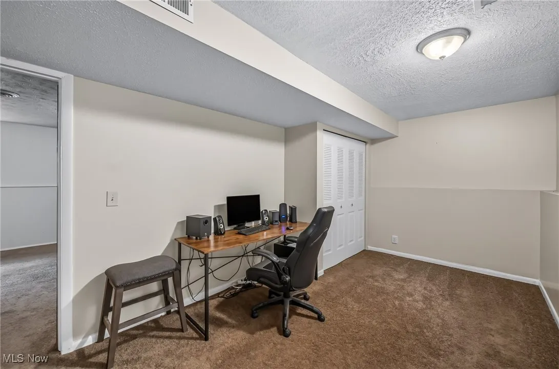 7837 Raglan Drive, Warren, Ohio 44484,MLS Now Listing ID