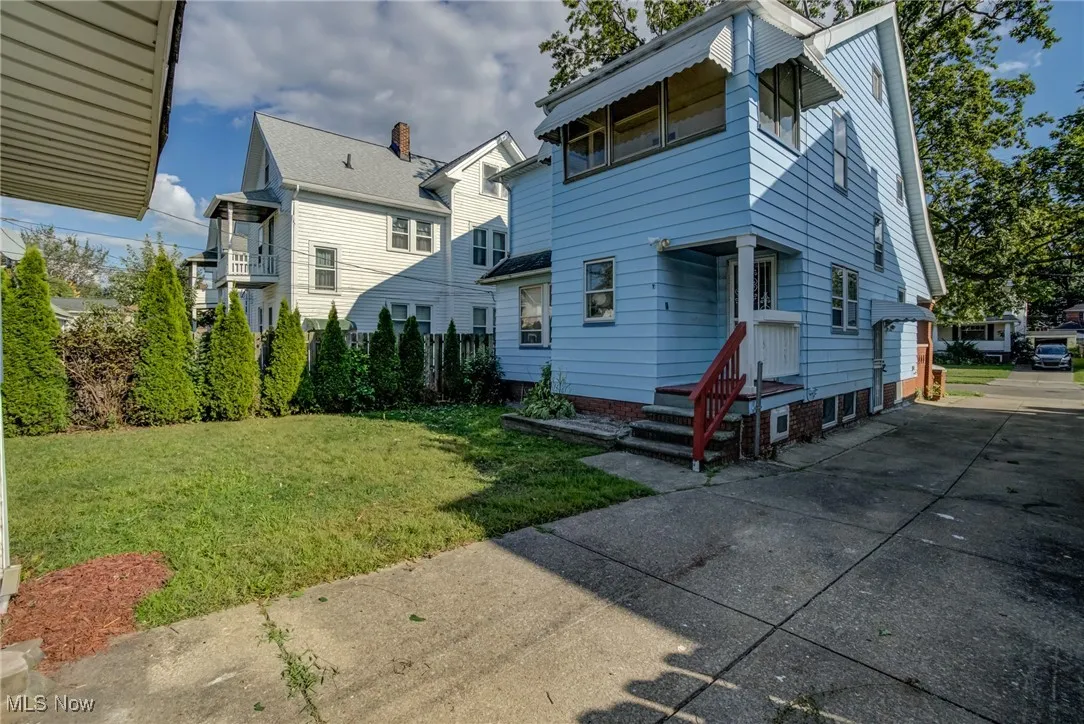 10105 Greenview, Garfield Heights, Ohio 44125,MLS Now Listing ID