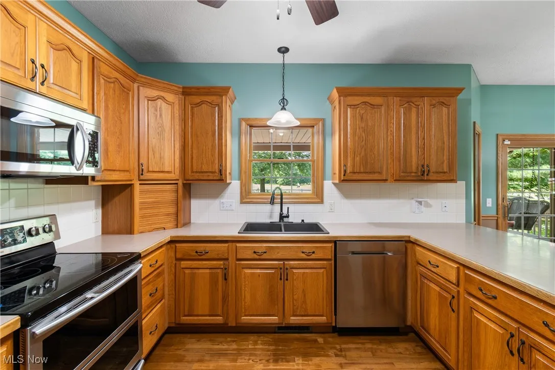 6180 Edison Street, Hartville, Ohio 44632,MLS Now Listing ID