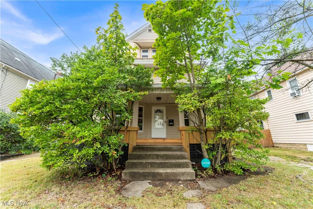 View of front of house with a porch