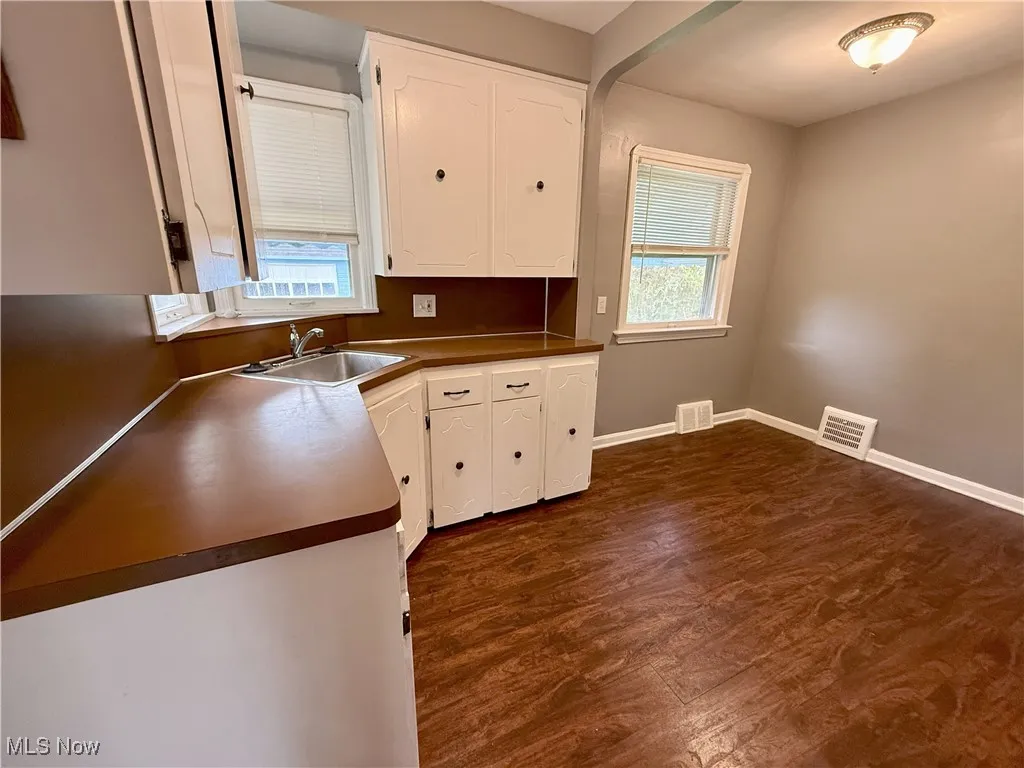 4909 E 85th Street, Garfield Heights, Ohio 44125,MLS Now Listing ID