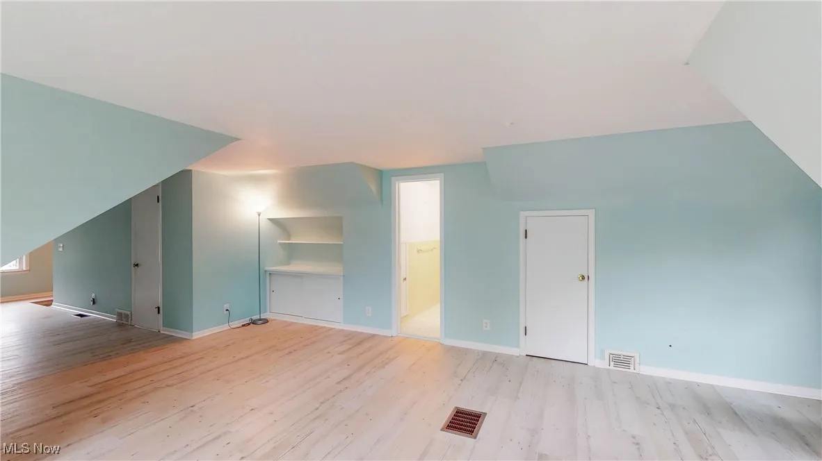 4860 Anderson Road, Lyndhurst, Ohio 44124,MLS Now Listing ID