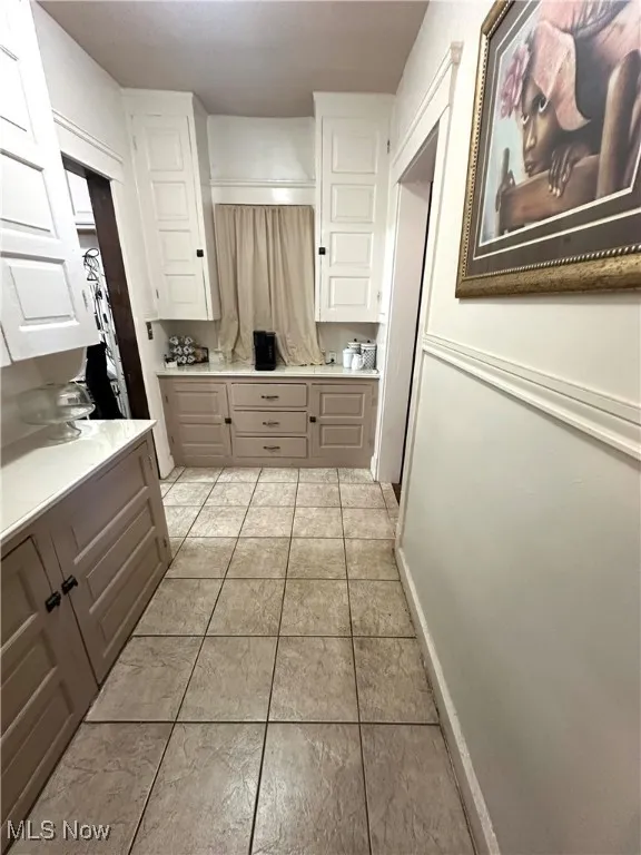 Butler's pantry