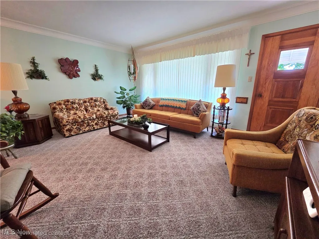 9756 Memphis Villas Boulevard, Brooklyn, Ohio 44144,MLS Now Listing ID