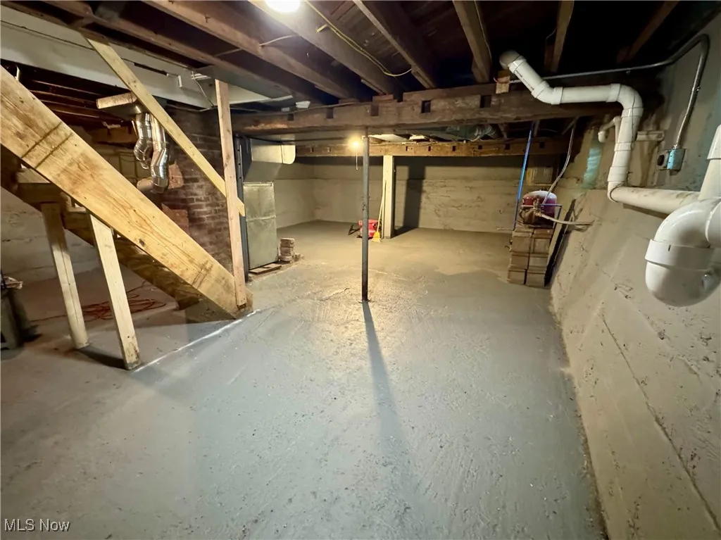 8141 Euclid Chardon Road, Kirtland, Ohio 44094,MLS Now Listing ID