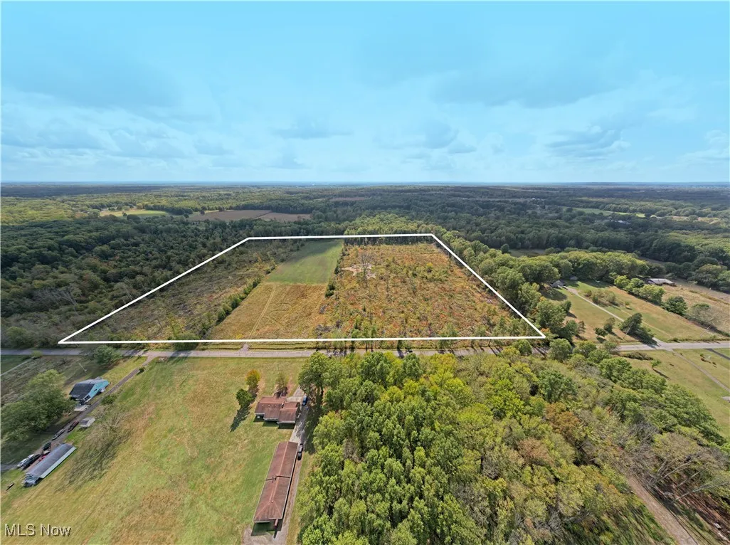 Aerial overview of property's location with property boundaries highlighted