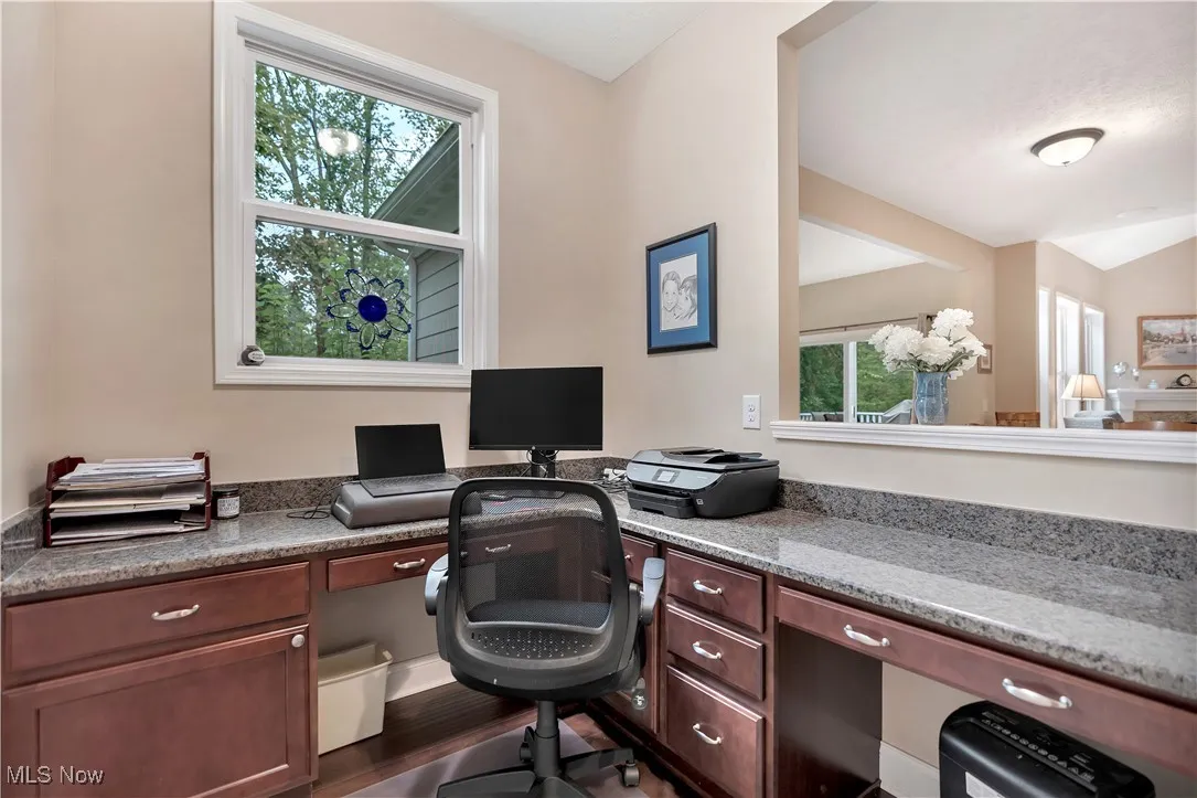 Office/planning center