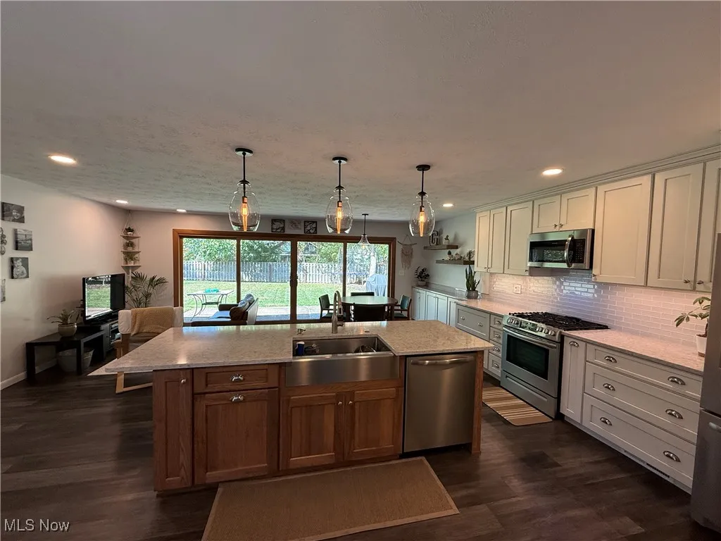396 Crossbrook Drive, Berea, Ohio 44017,MLS Now Listing ID