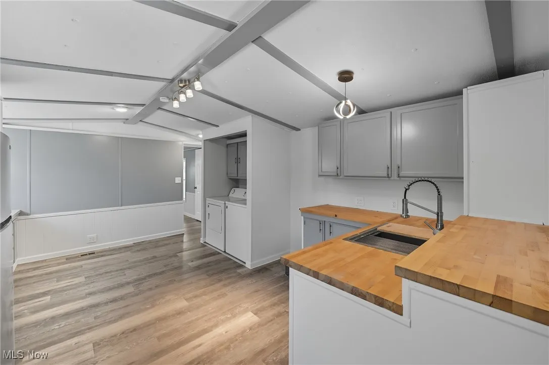 11 Redwood Drive, Beloit, Ohio 44609,MLS Now Listing ID