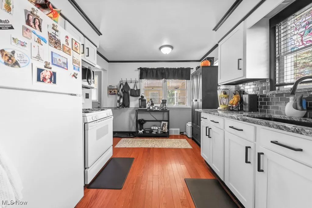 5555 Stuber Drive, Canton, Ohio 44718,MLS Now Listing ID