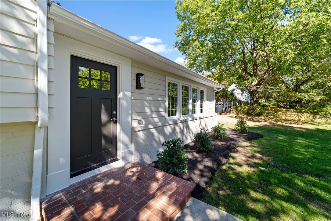 3076 Lander Road, Pepper Pike, Ohio 44124,MLS Now Listing ID