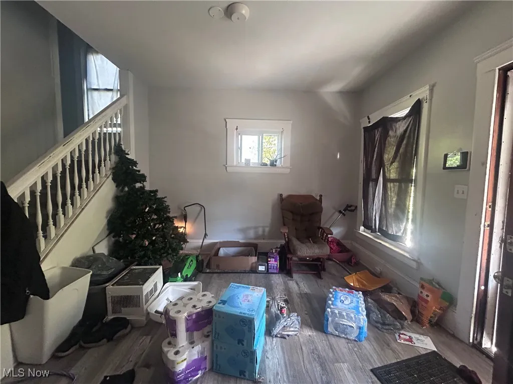 906 E 147th Street, Cleveland, Ohio 44110,MLS Now Listing ID