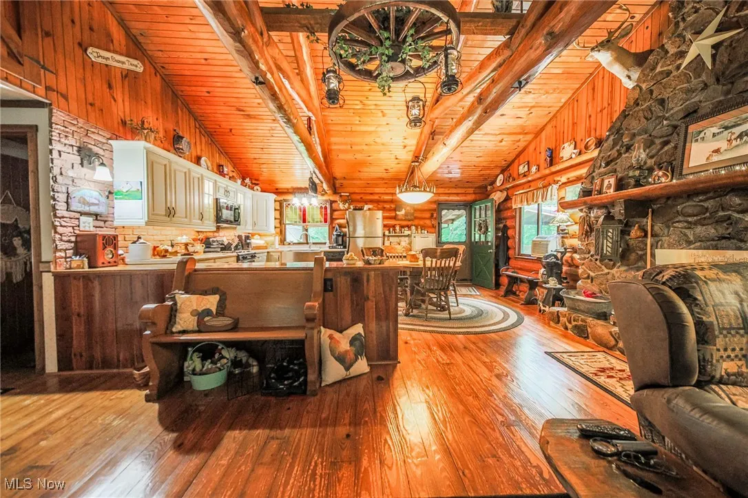 327 Township Road 350, Sullivan, Ohio 44880,MLS Now Listing ID