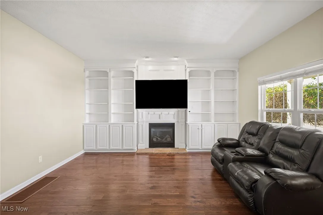 39030 Arcadia Circle, Willoughby, Ohio 44094,MLS Now Listing ID