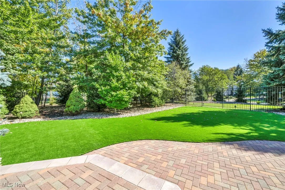 651 Clinton Lane, Highland Heights, Ohio 44143,MLS Now Listing ID