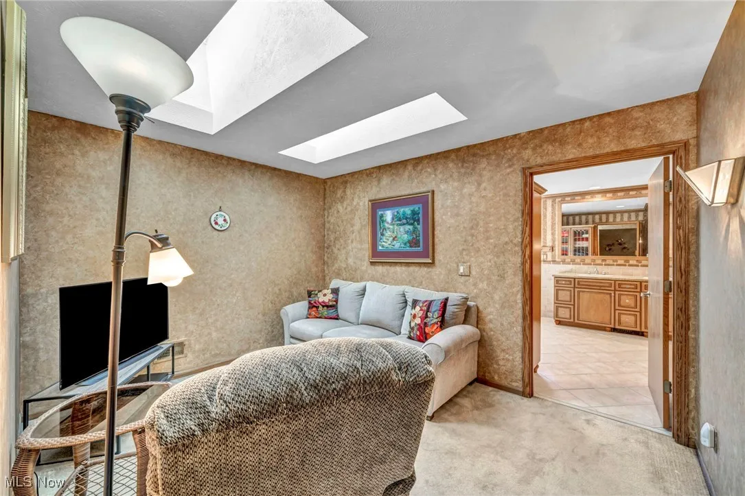 651 Clinton Lane, Highland Heights, Ohio 44143,MLS Now Listing ID