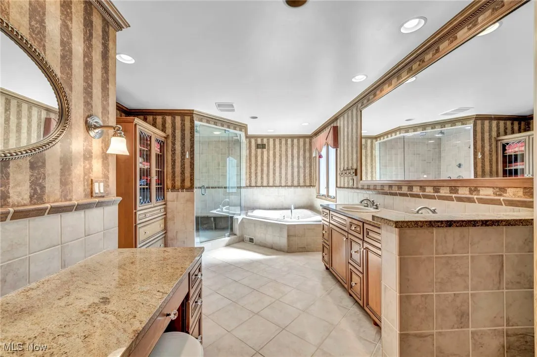 651 Clinton Lane, Highland Heights, Ohio 44143,MLS Now Listing ID