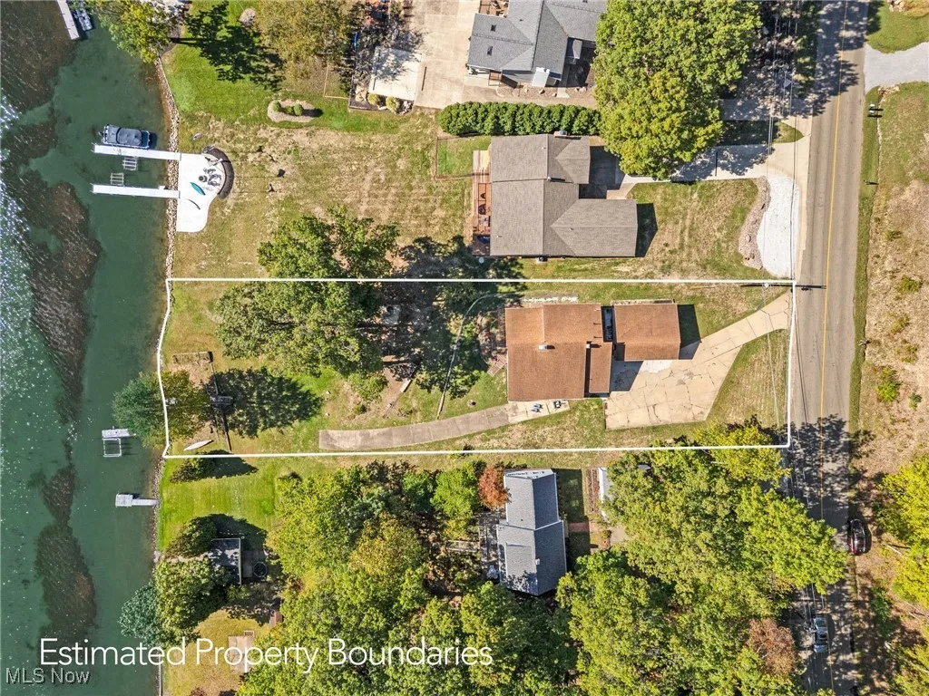 158 W Mohawk Drive, Malvern, Ohio 44644,MLS Now Listing ID