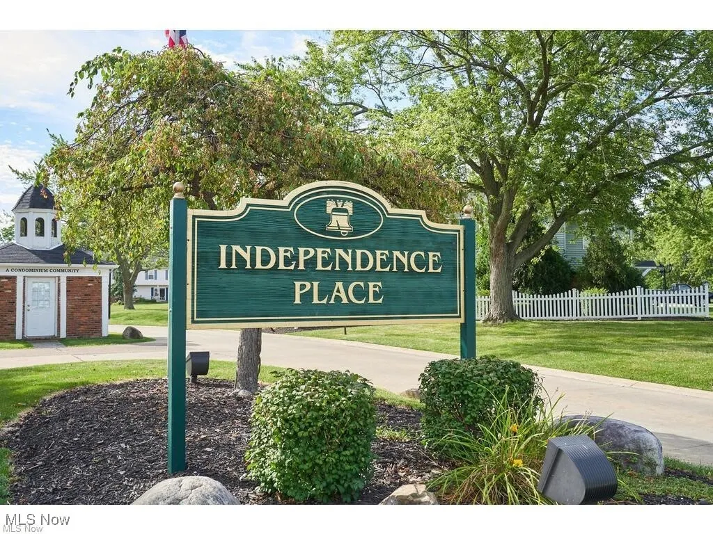 8093 Independence Drive # D, Mentor, Ohio 44060,MLS Now Listing ID