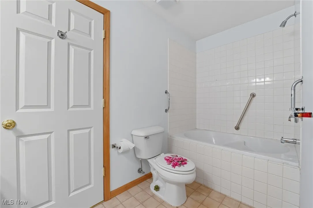 15410 High Pointe Circle, Middlefield, Ohio 44062,MLS Now Listing ID