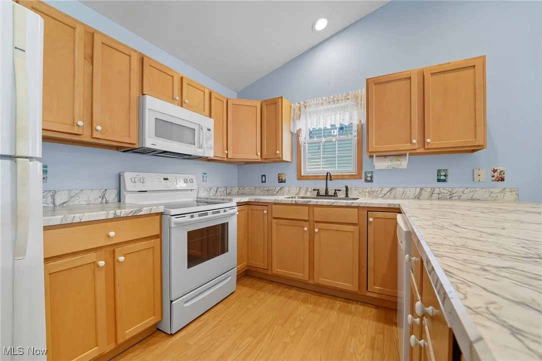 15410 High Pointe Circle, Middlefield, Ohio 44062,MLS Now Listing ID