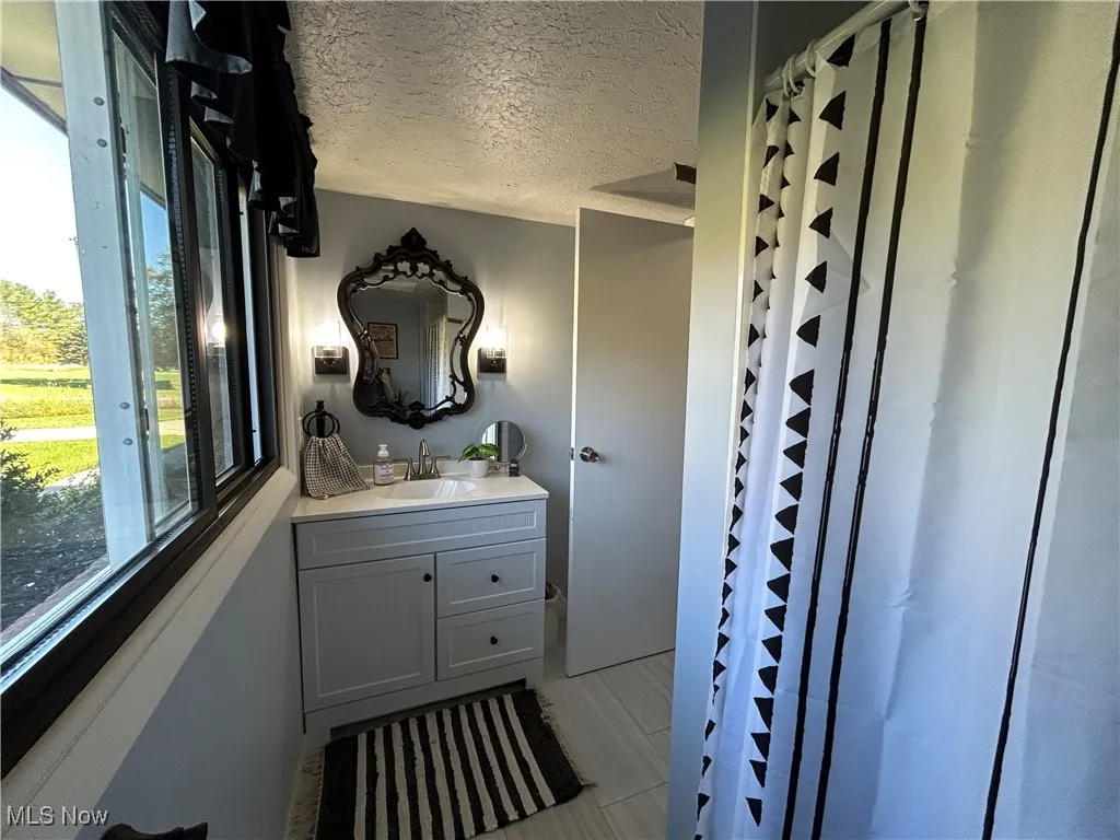 11611 Hosford Road, Chardon, Ohio 44024,MLS Now Listing ID