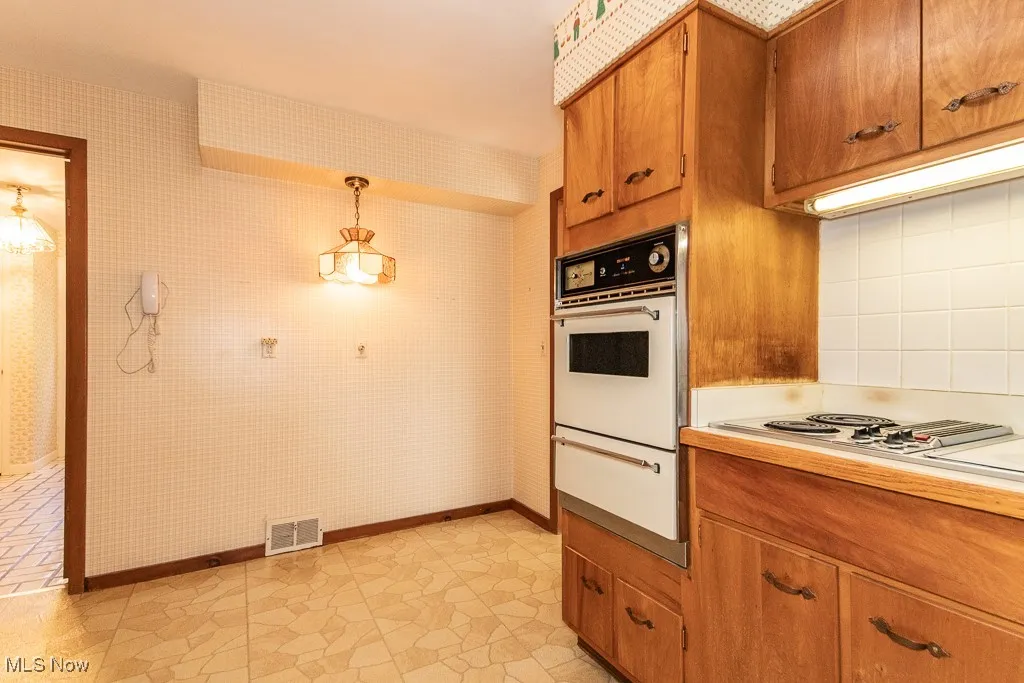 7650 Fairview Avenue, Mentor, Ohio 44060,MLS Now Listing ID