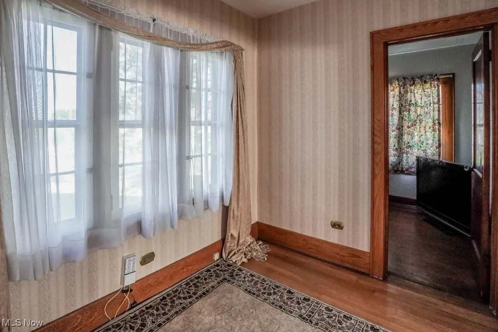 370 E Tallmadge Avenue, Akron, Ohio 44310,MLS Now Listing ID